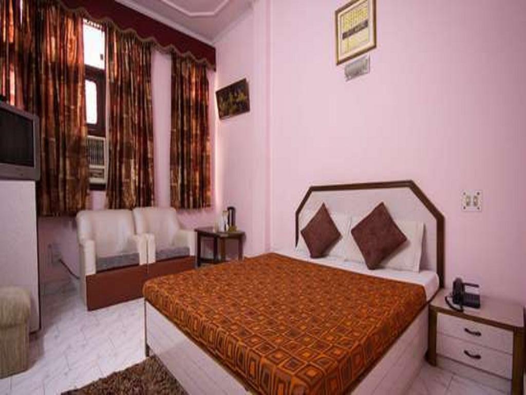 Hotel Woodland Deluxe New Delhi Ruang foto
