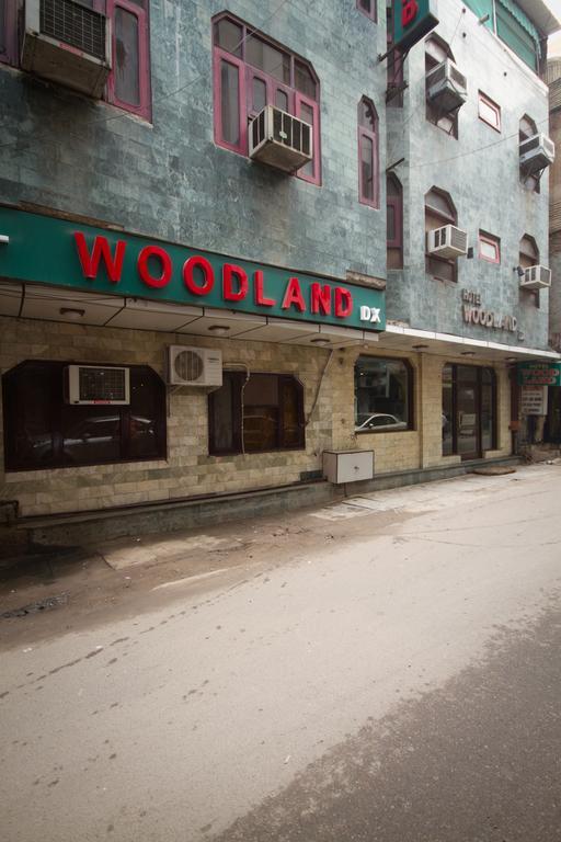 Hotel Woodland Deluxe New Delhi Bagian luar foto